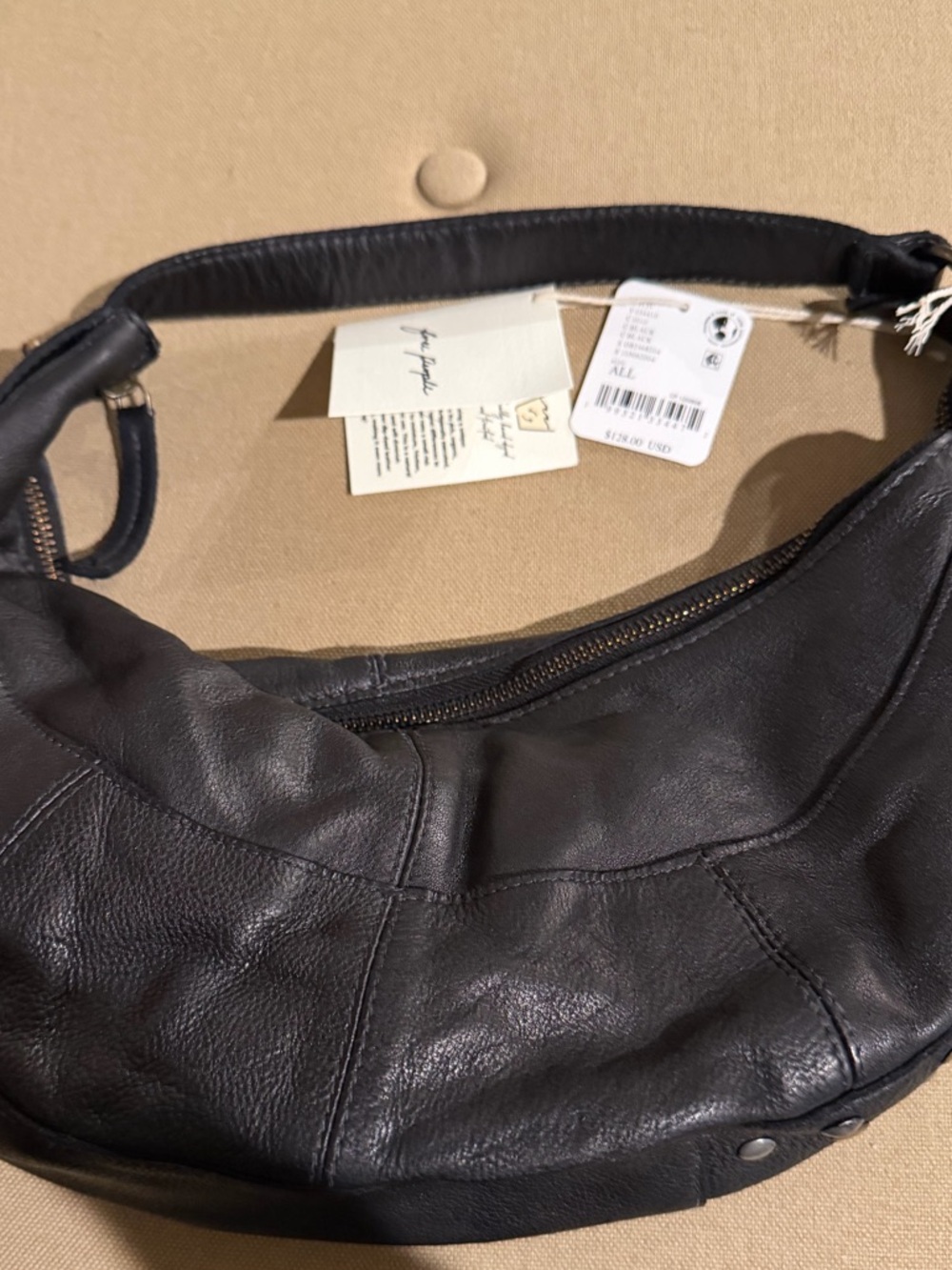 Free People Stellar Leather Shoulder Bag 🔥 - Picture 4 of 4